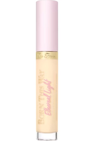 Too Faced Born This Way Ethereal Li Ght Concealer Vanilla Wafer