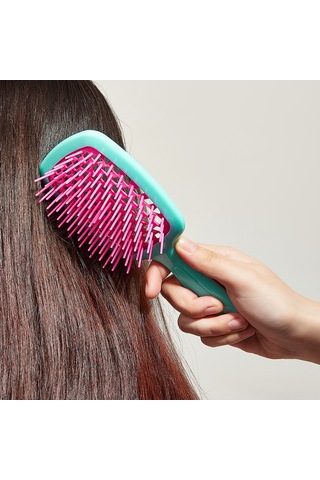 Hangfox Saç Şekillendirme Ve Masajlı Işık Pembe Şeffaf Saplı Anti-statiki Izgara Tüp Tasarım Comb - Abs+tpu, Nemli/kuru Saçlar İçin, Saç Bakımı Ürünlerini Dağıtır
