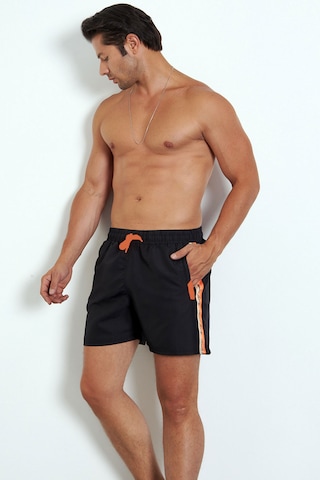 Enrico Ferry Erkek Siyah Cepli Hızlı Kuruyan Deniz Şortu Edy2512s