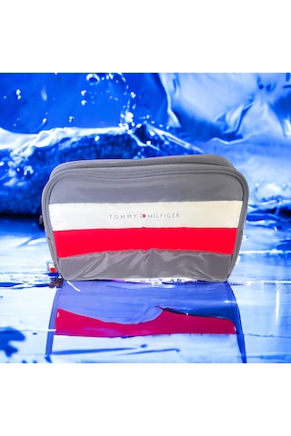 Tommy Hilfiger Erkek Seyehat El Çantası Genişlik 21 Derinlik-12 Cm