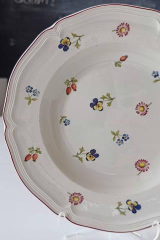 Petite Fleur Vıtro-porcelaine Antika Porselen Yemek Tabağı Çiçekli Lüksemburg Renkli