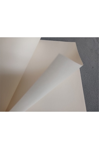 Dreamart Galery Eskiz Defteri 20x20 Cm 100 Sayfa 50 Yaprak Bej Renk İç Kağıt Spiralli Sert Kapak Karakalem Çizim Defteri
