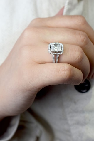 0.70 Ct Baget Pırlanta Modern Tasarım Yüzük