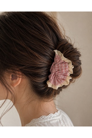 Pembe Dantel Detaylı Scrunchie Saç Tokası Çok Renkli