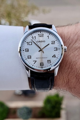 Casio Csıste178 Erkek Kol Saati