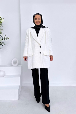 Ka Hijab Vatkalı Kürk Kaban - Beyaz Beyaz