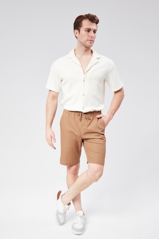 Braccas Erkek Beli Lastikli Bağcıklı Pamuk Keten Karışımlı Slim Fit Jogger Şort Vizon Vizon