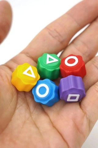 Özel Üretim Kumlu Renkli Beş Taş Gonggi Kalamar Squid Game 5 Taş Oyunu - 2 Set