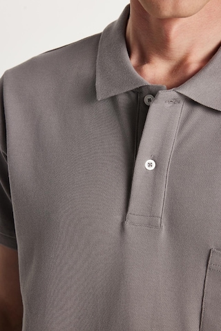 Tudors Erkek Regular Fit Klasik Kesim %100 Pamuk Düz Pike Koyu Gri Polo Yaka Tişört-33782 Gri