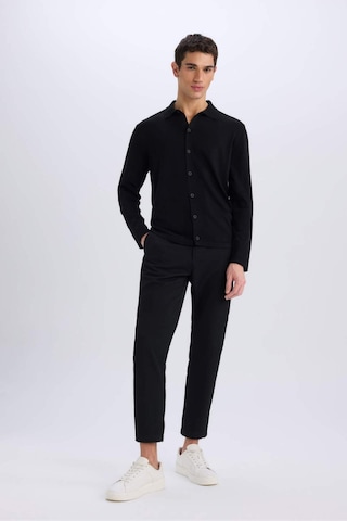 DeFacto Standart Fit Polo Yaka Düğmeli Triko Hırka E8399AX24CWBK27 Siyah