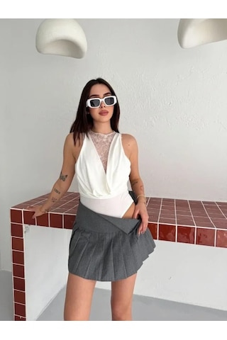 Meleners Dantel Detaylı Derin Dekolte Body Şık Kolsuz Yazlık Bodysuit - Beyaz