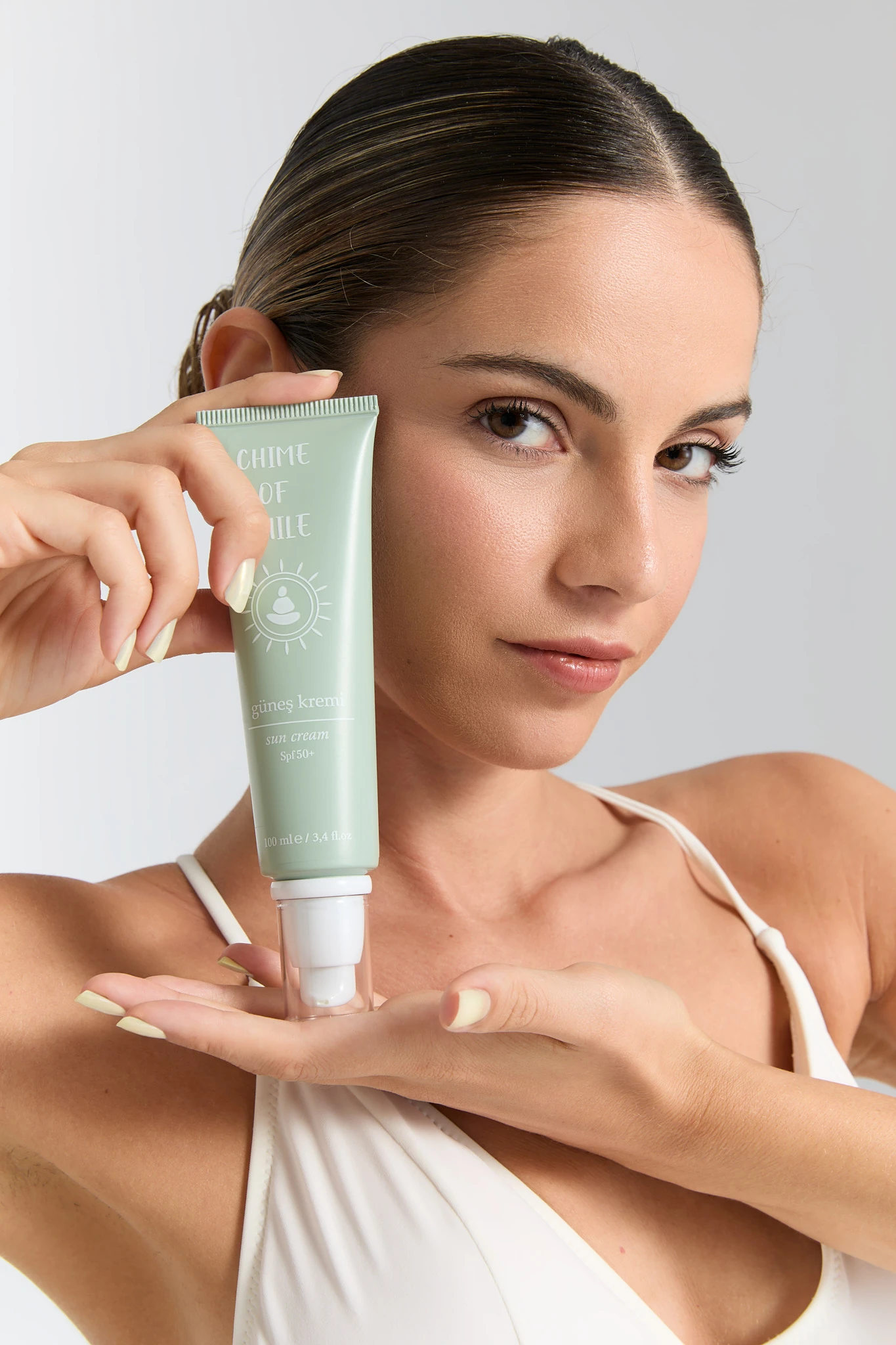 Chime Of Smile Güneş Kremi SPF50+ 100 ML