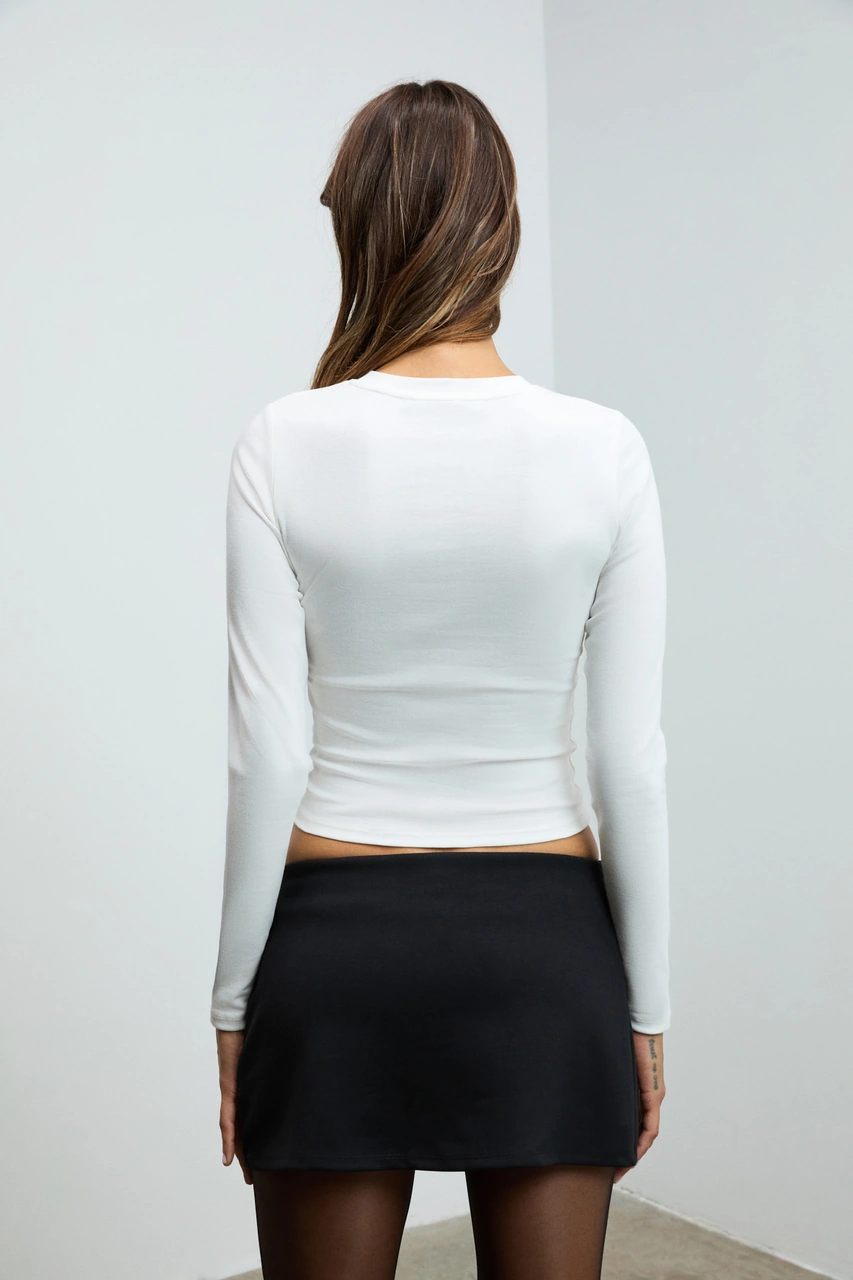 Grımelange Grıgros Kadın Esnek Kumaşlı Vücuda Oturan Slim Fit Uzun Kollu Beyaz T-shirt Beyaz