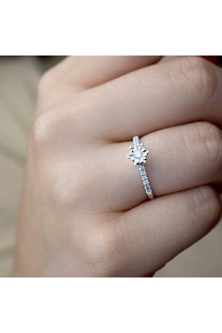 Lilarote 0.15 Ct. Tektaş Pırlanta Yüzük 6 Tırnaklı