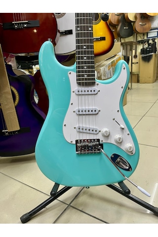 3 Sıngle Yeşil Renk Elektro Gitar Kılıf Pena Dahil Kod 5408