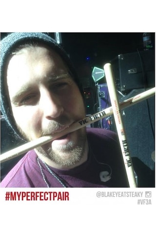 Vic Firth 3a American Classic 3a Baget Kalın Ve Kısa - Güçlü Atak - Ahşap Uç