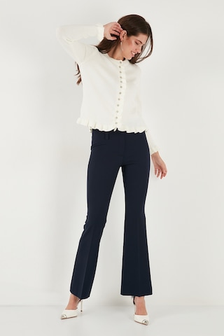 Lela Premium Pile Detaylı Regular Fit Yuvarlak Yaka Triko Bayan Hırka 680Hi00038 Ekru