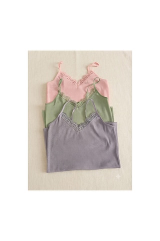 Demirsa Boutique Dantelli İp Askılı Fitilli Ribana Kadın Atlet 3'lü Set Pembe, Mavi Ve Yeşil Renk Pembe-mavi-yeşil