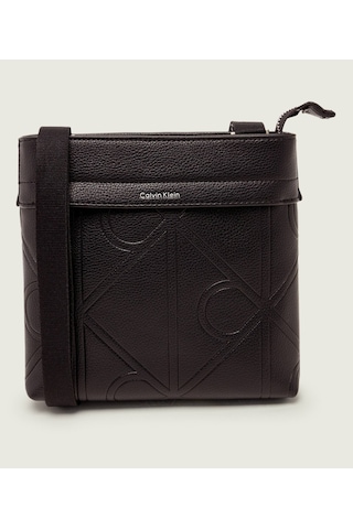 Calvin Klein Erkek Emblem Emboss Slim Omuz Çantası Siyah