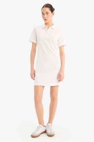 Defacto Polo Yaka Pike Kısa Kollu Mini Elbise D8273ax25spwt32 Beyaz-wt32