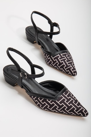 Baskılı Cilt Arka Açık Siyah Kadın Kısa Topuklu Ayakkbı-2695-sıyah Siyah