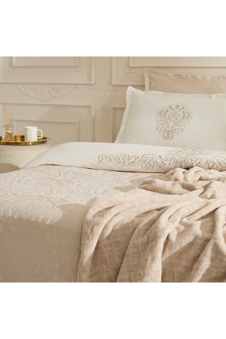 Karaca Home Sevra 8 Parça Private Gold Çeyiz Seti Gold