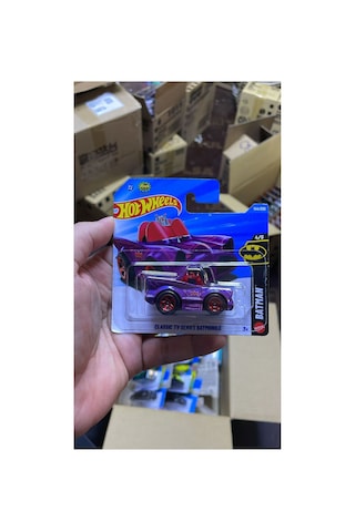 Classic Tv Series Batmobile Mor Batman Metal Oyuncak Araba Çok Renkli Classic Tv Series Batmobile Mor Batman Metal Oyuncak Araba Çok Renkli