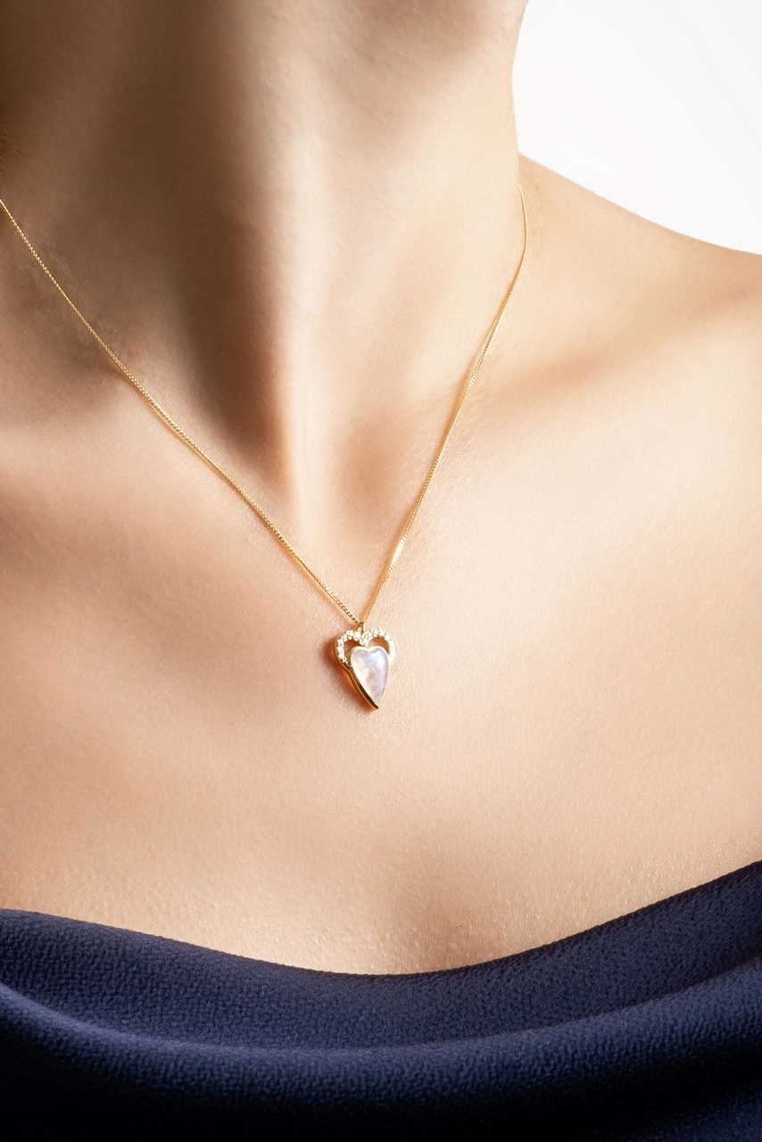 Ay Taşlı 14 Ayar Sarı Altın Pırlanta Kolye