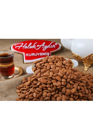 Haluk Aydın Kuruyemiş Çiğ Kayısı Çekirdeği 1 KG