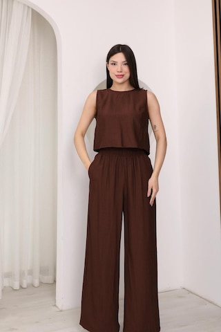 Famoda Kahverengi Sırtı Çapraz Bağcıklı Crop Bluz & Yüksek Bel Palazzo Pantolon Alt Üst Takım