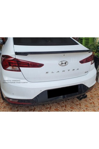 Hyundai Elantra Bagaj Üstü Spoiler Piano Black 2019-2020