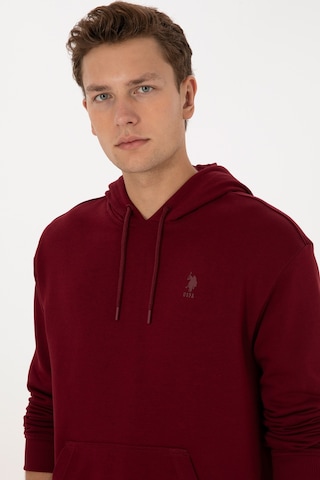 U.S. Polo Assn. Erkek Comfort Fit Kapüşonlu Bordo Basic Sweatshirt 50313746-VR014