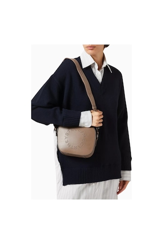 Stella Mccartney Studded Logo Gri Alter Mat Vegan Deri, Kamera Omuz Çantası
