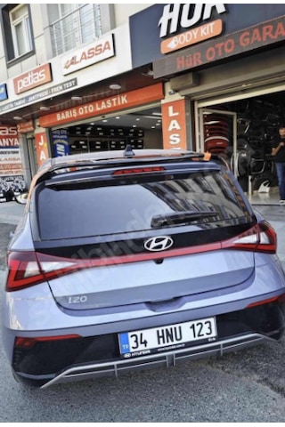 Hyundai İ20 2020-2024 Bagaj Üstü Spoiler Anatomik Model Fiber Parlak Siyah Boyalı