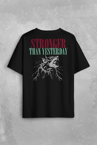 Stronger Than Yesterday Dünden Daha Güçlü Dog Typo Köpek Sırt Ön Baskılı Oversize Tişört Unisex T-shirt 001