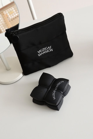 Muzıgae Mansion Padding Pouch