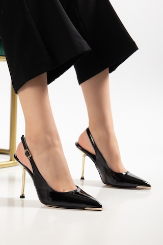 Dilimler Ayakkabı Kadın İnce Topuklu Stiletto Siyah Rugan Metal Taş Aksesuarlı-4540 Siyah