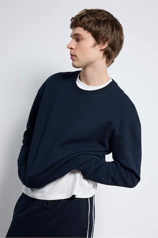 Defacto Boxy Fit Pike Sweatshirt E1519ax26spnv64 Lacivert-nv64