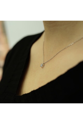 Lova 0,20 Karat Pırlanta Tektaş Kolye - 2030004
