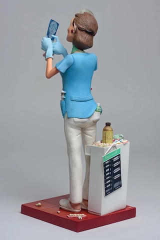 Forchino Koleksiyonu / Kadın Diş Hekimi Küçük Boy