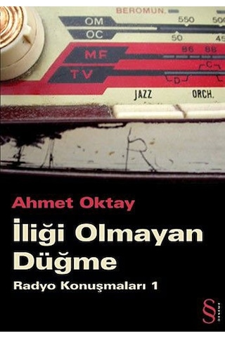 İliği Olmayan Düğme + Toplumcu Gerçekçiliğin Kaynakları + Okuma Sticker'ları