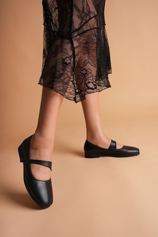 Analin Shoes Kadın Hakiki Deri Toka Detaylı Babet Siyah
