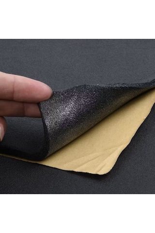 Araç Oto Yalıtım Kauçuk Esaslı Yapışkanlı 6mm 50cm X 100cm Yalıtım Malzemesi