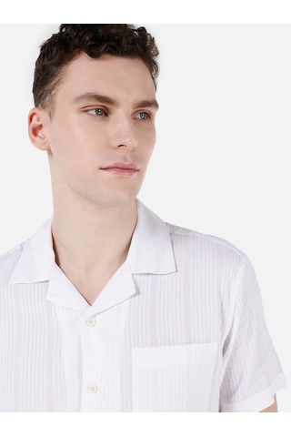 Colin's Colins Regular Fit Shirt Yaka Çizgili Beyaz Erkek Kısa Kol Gömlek Cl1067069 Q1.v1 Wht Beyaz