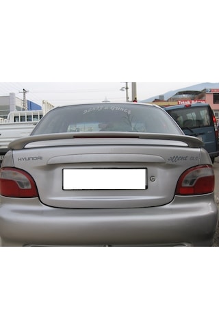 Hyundai Accent Yumurta Kasa Bagaj Spoileri - Işıklı