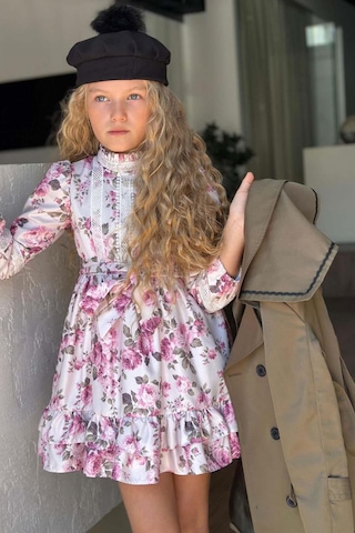 Riccotarz Kız Çocuk Üzeri Dantel İşlemeli Elbise Çift Cep Detaylı Kemerli Yeşil Trençkot Yeşil