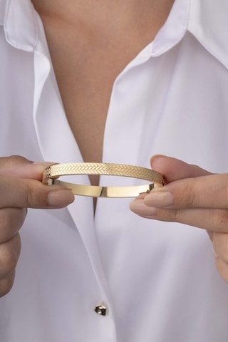 Gümüş Pazarım İşlemeli Bilezik Model Altın Kaplama Çelik Kadın Kelepçe Bilezik Renkli