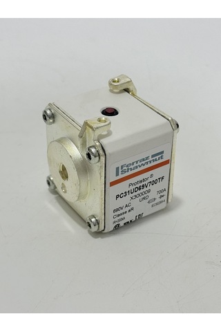 Ferraz Shawmut Yarı İletken Sigorta 700a Pc31ud69v700tf
