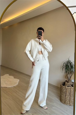 Neşeli Butik Kadın Fermuarlı Oversize Sweat Ve Yüksek Bel Eşofman Takımı Nm018 Ekru