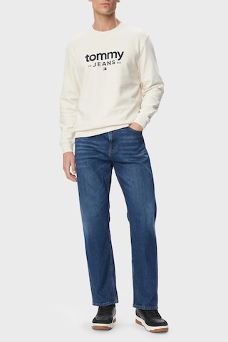 Tommy Jeans Pamuklu Regular Fit Bisiklet Yaka Sweat Erkek Sweat Dm0dm23392 Ybh Beyaz